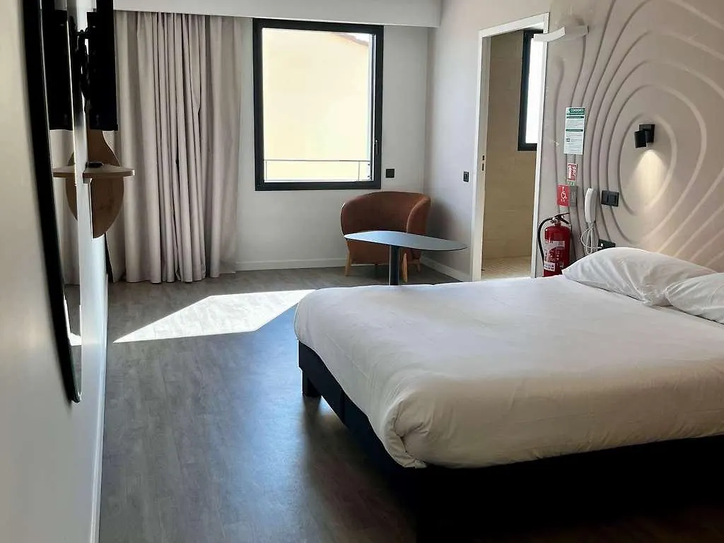 Hotel Ibis Styles Cabries Aix-En-Provence Tgv