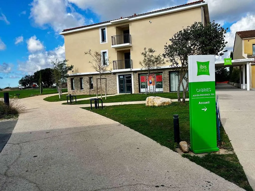 Hotel Ibis Styles Cabries Aix-En-Provence Tgv 0*,