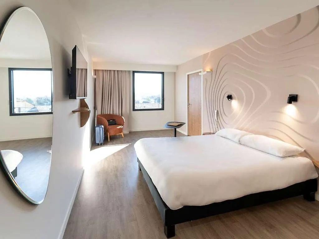 Hotel Ibis Styles Cabries Aix-En-Provence Tgv