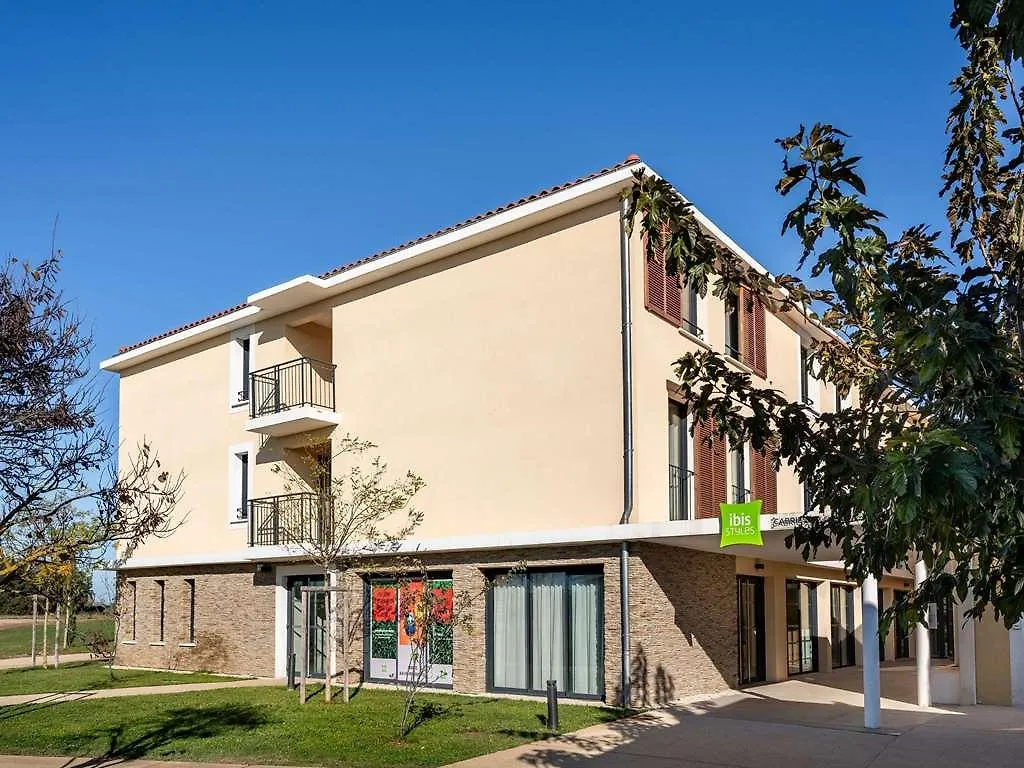 Hotel Ibis Styles Cabries Aix-En-Provence Tgv