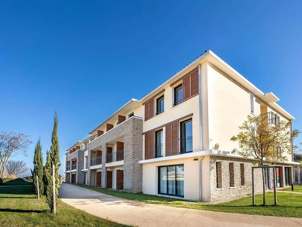 Ibis Styles Cabries Aix-En-Provence Tgv Hotel
